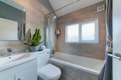 79 Torridge Road, Thornton Heath, CR7 7EZ