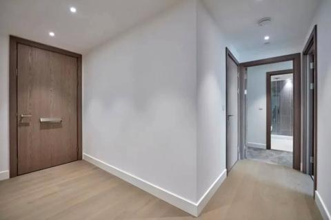 2 bedroom apartment for sale, Admiralty House, Vaughan Way, London, E1W