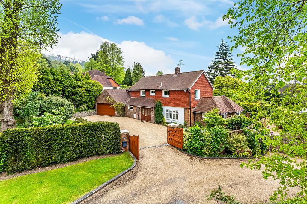 Beech Road, Reigate, Surrey, RH2 4 bed detached house for sale £2,000,000