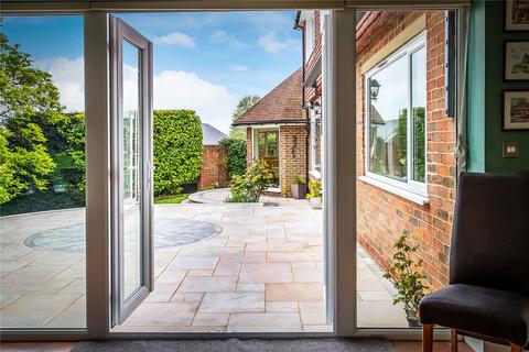 20 Beech Road, Reigate, RH2 9LR