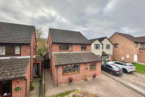 4 bedroom detached house for sale, Spinney Grove, Hampton Park, HEREFORD, HR1