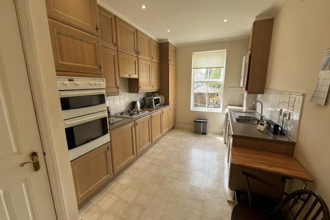 2 bedroom apartment for sale, Hollins Hall, Killinghall, Harrogate, HG3