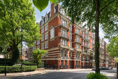 4 bedroom flat for sale, Campden Hill Court, London