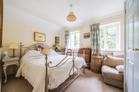 4 bedroom detached house for sale, Wolverton Gardens, West Meon, Petersfield, Hampshire, GU32