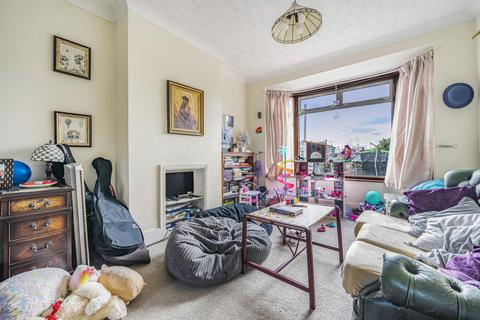 2 Condover Crescent, London, SE18 3LZ