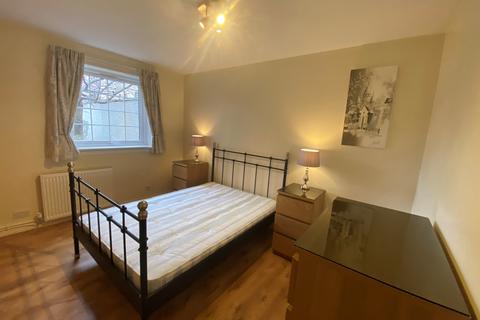 2 bedroom flat to rent, Causewayside, Edinburgh EH9