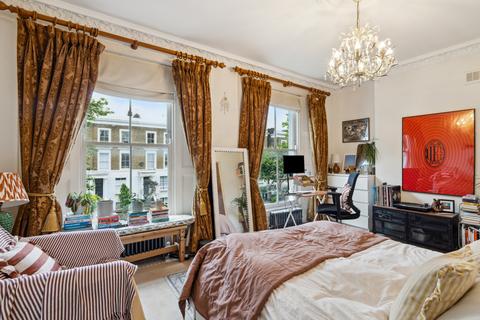 4 bedroom terraced house to rent, Elizabeth Avenue, London