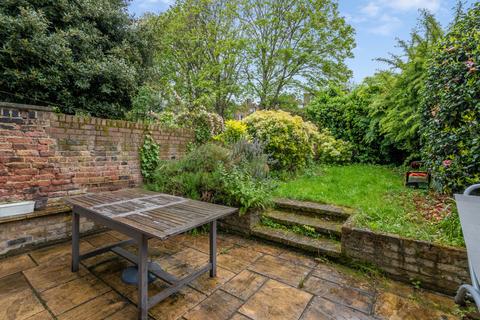 4 bedroom terraced house to rent, Elizabeth Avenue, Islington, London, N1