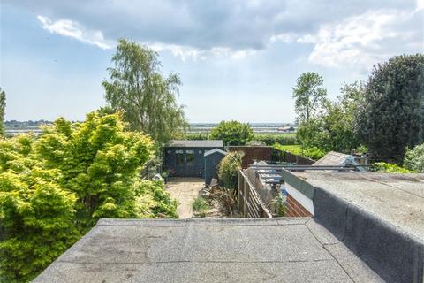 2 bedroom end of terrace house for sale, Brightlingsea CO7