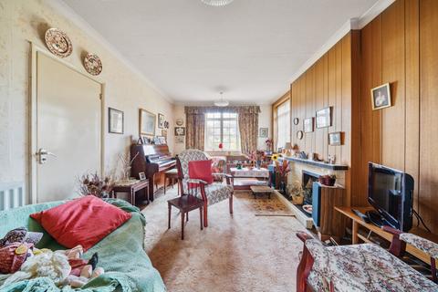 3 bedroom detached house for sale, Fairoak Drive, London