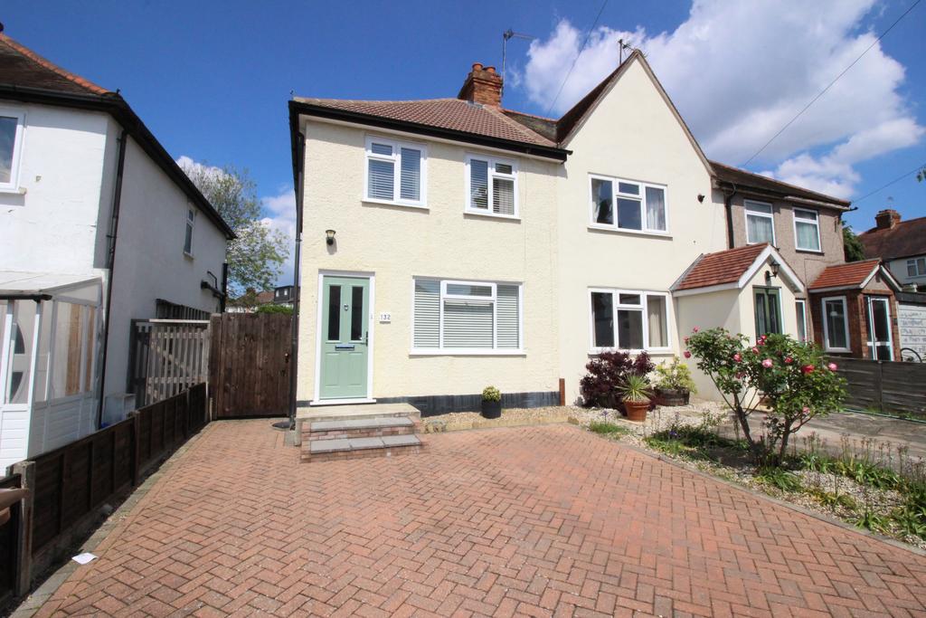 Ridge Road, Sutton SM3 2 bed semidetached house for sale £435,000