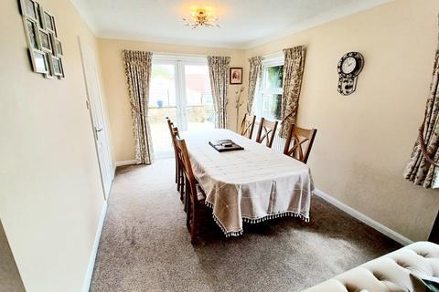 3 bedroom detached house for sale, Staindrop Road, Cockfield, Bishop Auckland, County Durham, DL13