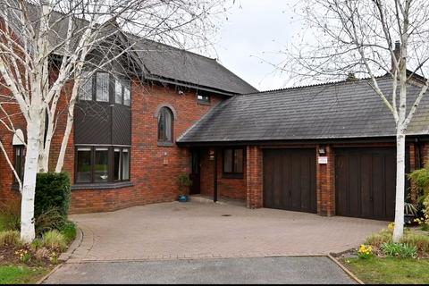 4 bedroom detached house for sale, Bamburgh Grove Leamington Spa, Warwickshire, CV32 6RL