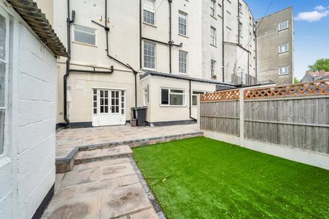 3 bedroom apartment for sale, Royal Crescent, Weston-Super-Mare, BS23