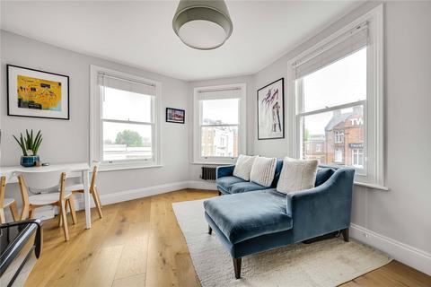 1 bedroom flat for sale, Munster Road, London, SW6