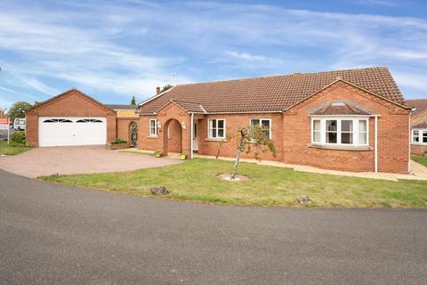 4 bedroom detached bungalow for sale, The Orchards, Grantham, NG31