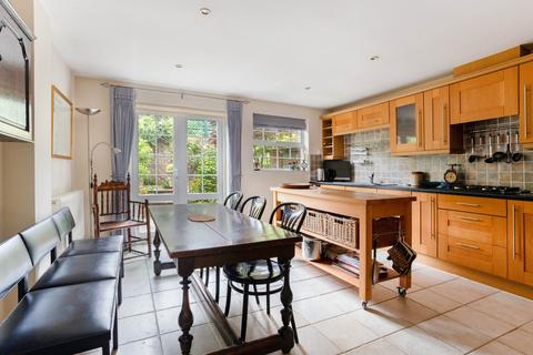 5 bedroom detached house for sale, Victoria Way, Liphook, Hampshire