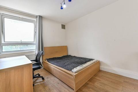 4 bedroom maisonette to rent, Crowndale Road, Camden Town, London, NW1