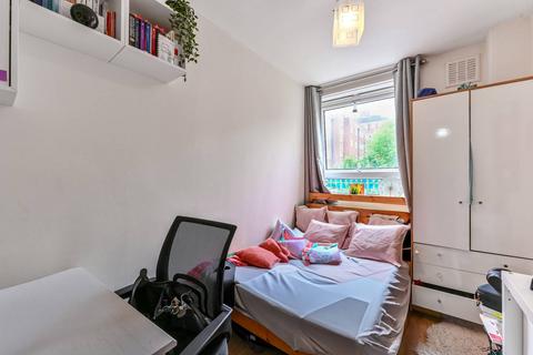 4 bedroom maisonette to rent, Crowndale Road, Camden Town, London, NW1
