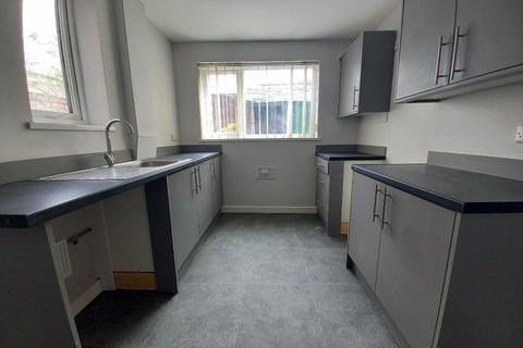 2 bedroom terraced house to rent, Darlington Road, Ferryhill DL17