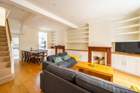 4 bedroom house to rent, Estcourt Road, Fulham, London, SW6