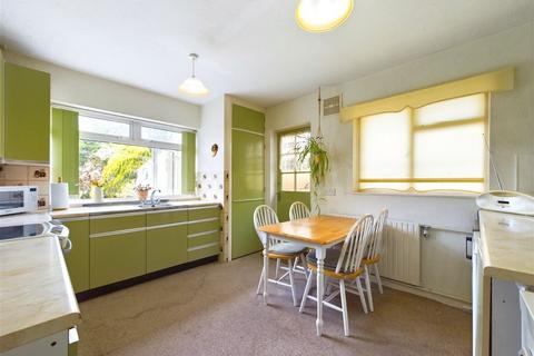 3 bedroom detached bungalow for sale, The Glen, Worthing BN13