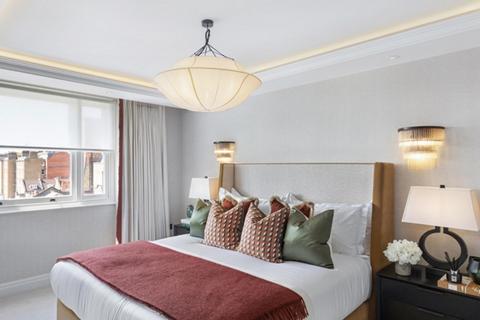 3 bedroom flat to rent, Prince Of Wales Terrace, Kensington, W8