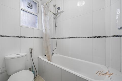 1 bedroom flat to rent, Grove End Road, St. John's Wood, NW8