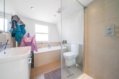 9 Brenda Road, London, SW17 7DD