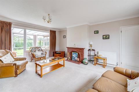 5 Westergate Close, Ferring, Worthing, BN12 5DB