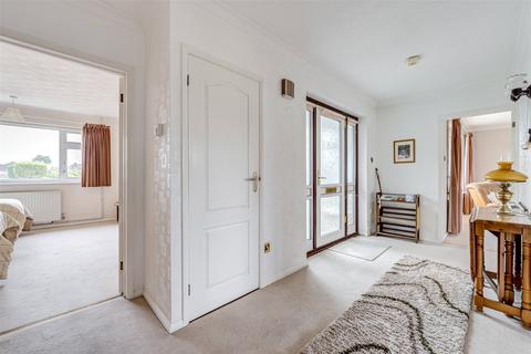 5 Westergate Close, Ferring, Worthing, BN12 5DB