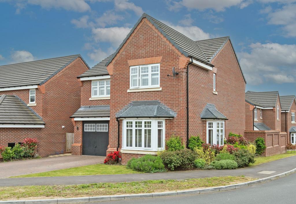 Chesterfield, Chesterfield S41 4 bed detached house for sale £400,000