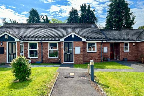 2 bedroom bungalow for sale, Shephard Mead, Tewkesbury GL20