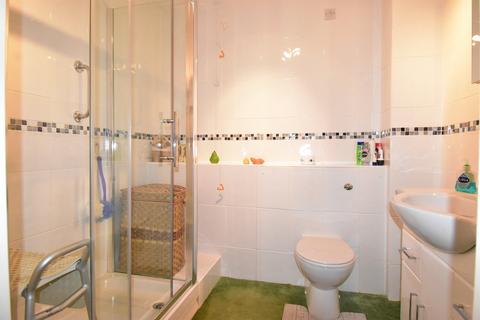 2 bedroom bungalow for sale, Shephard Mead, Tewkesbury GL20