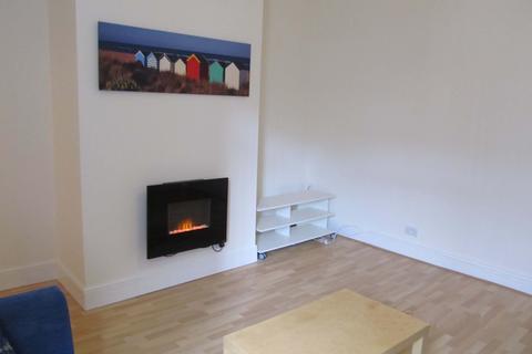 2 bedroom flat to rent, Fenham, Tyne and Wear NE4