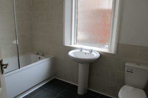 2 bedroom flat to rent, Fenham, Tyne and Wear NE4