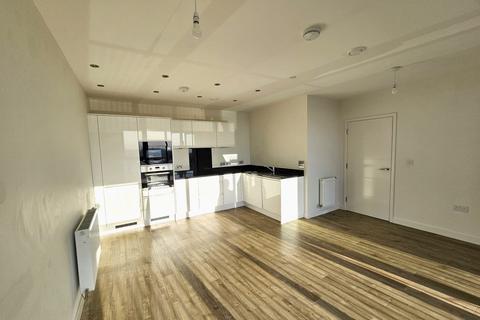 2 bedroom flat to rent, Park Royal, London, NW10