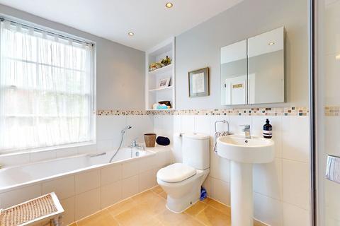 83 Hackford Road, London, SW9 0RE