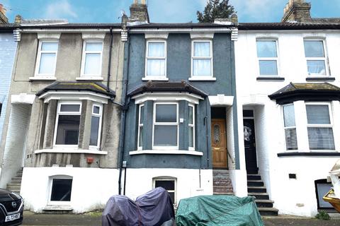 2 bedroom terraced house for sale, 29 Ernest Road, Chatham, Kent