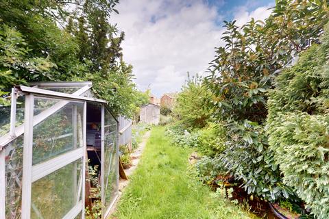 26 Berkeley Road, Bedford, MK42 9UY