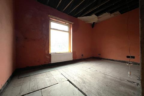 2 bedroom end of terrace house for sale, 29 Chellow Street, Bradford