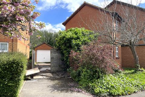 Garage for sale, Garage and Land Adjacent to 62 Abbotswood Way, Hayes