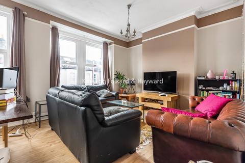 4 bedroom flat to rent, Glasford Street Tooting SW17