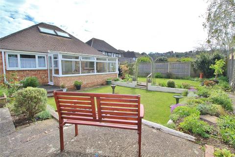 2 bedroom bungalow for sale, Cissbury Avenue, Findon Valley, Worthing, West Sussex, BN14