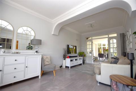 3 Second Avenue, Romford, RM6 5ED