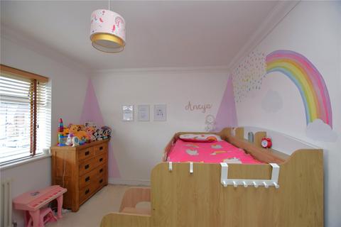 3 Second Avenue, Romford, RM6 5ED