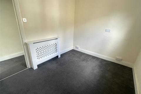 4 bedroom flat to rent, Sylvan Avenue, Wood Green, London, N22