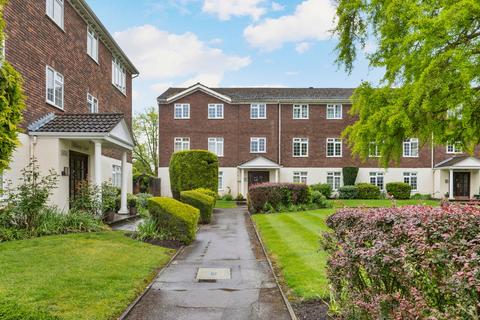 Hillcrest Court, Weybridge, KT13