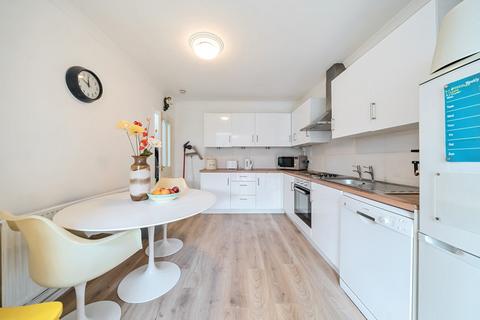 70 Montague Road, Uxbridge, UB8 1QN