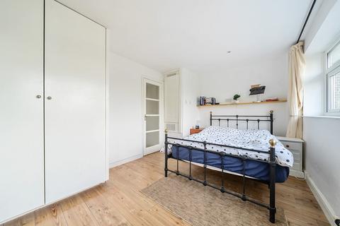 70 Montague Road, Uxbridge, UB8 1QN